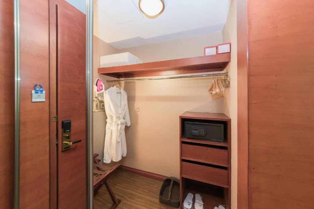 Dalian Liangyun Hotel מראה חיצוני תמונה